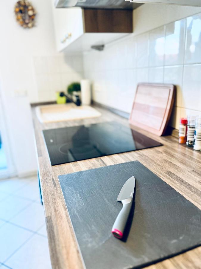 Modernes 3 Zimmer Apartment - Luise- Mit Wlan, Balkon Und Smart-Tv In City-Nahe! Erfurt Ngoại thất bức ảnh